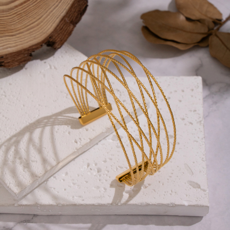 Bracelet manchette rond en acier inoxydable tissé, étanche, couleur or (1 pièce)