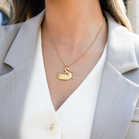 Collier pendentif cygne en acier inoxydable, couleur or, imperméable et anti-ternissement, aux détails raffinés