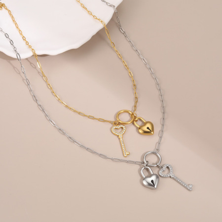 Collier à chaîne pour femme, 1 pièce, luxueux, style rétro, avec fermoir à clé, en acier inoxydable, étanche, anti-ternissement, couleur or. 2