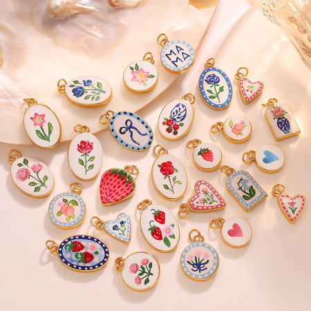 Pendentif en acier inoxydable doré, étanche, en forme de cœur et de fraise, émaillé, à personnaliser.