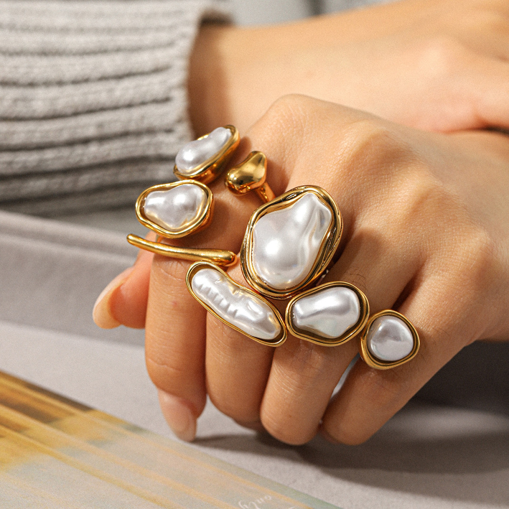 Bague De Luxe En Acier Inoxydable Doré, De Forme Irrégulière Et Ornée D'Une Goutte D'Eau, Étanche. Image3