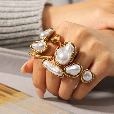 Bague de luxe en acier inoxydable doré, de forme irrégulière et ornée d'une goutte d'eau, étanche. 2