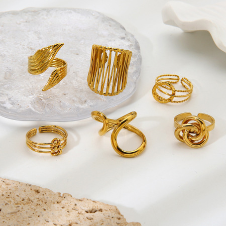 Bague femme tendance, ronde, simple et irrégulière, en acier inoxydable, couleur or, étanche.
