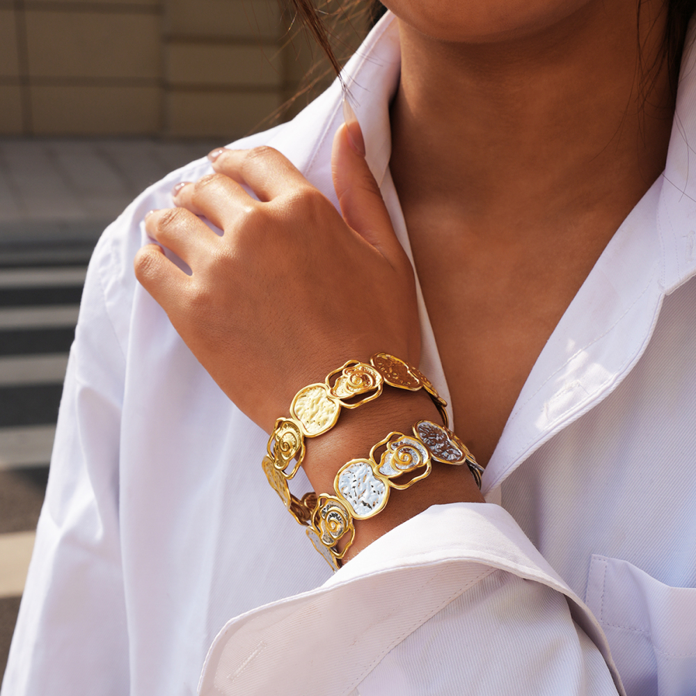 Bracelets Pour Femmes En Acier Inoxydable Imperméables, Résistants À La Décoloration Et Au Motif Floral Simple Du Quotidien Image6
