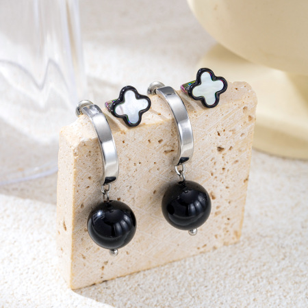 Boucles d'oreilles pendantes minimalistes pour femme, en acier inoxydable, couleur or, avec agate noire et étanches (1 paire). 2