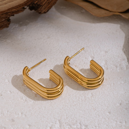 1 paire de boucles d'oreilles créoles en acier inoxydable doré, étanches, en forme de C 2