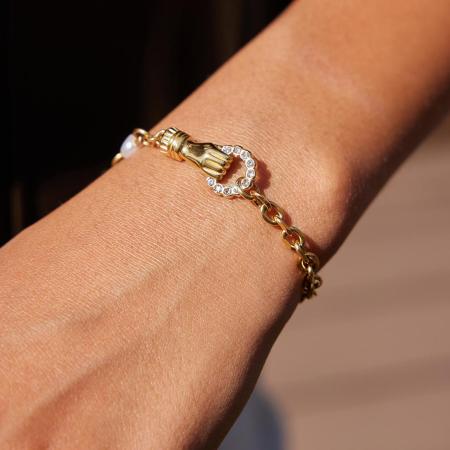 Bracelet chaîne élégant et luxueux pour femme, en acier inoxydable doré, étanche, fabriqué à la main (1 pièce), collection Luxe.