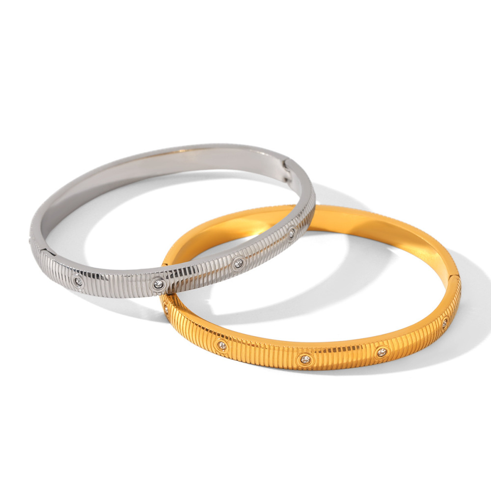 Bracelet En Acier Inoxydable Massif, Étanche, Couleur Or Et Zircon. Image6