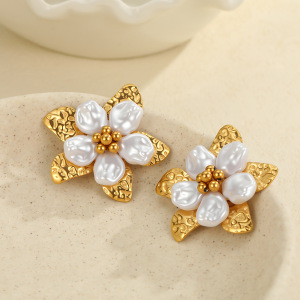 Boucles D'Oreilles Puces Pour Femmes, Luxueuses, En Acier Inoxydable Doré, Imperméables Et Anti-Ternissement, Avec Motif Floral Ajouré En Forme De Feuille. h5 Image4