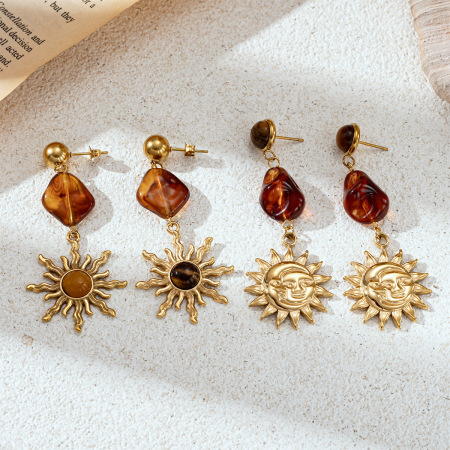 1 paire de boucles d'oreilles pendantes pour femme, ornées d'un soleil, en acier inoxydable et acrylique imperméable, couleur or, serties de pierres naturelles délicates. 2