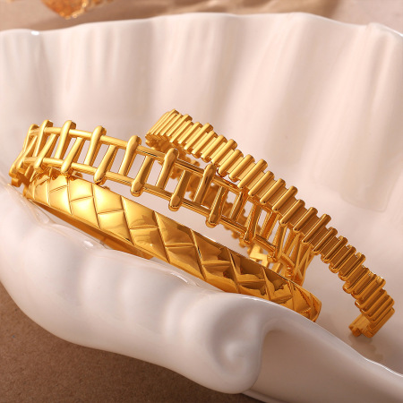 Bracelet manchette géométrique étanche en acier inoxydable doré (1 pièce) 2