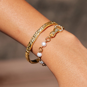Bracelet Chaîne Élégant Et Luxueux Pour Femme, En Acier Inoxydable Doré, Étanche, Fabriqué À La Main (1 Pièce), Collection Luxe. h5 Image4
