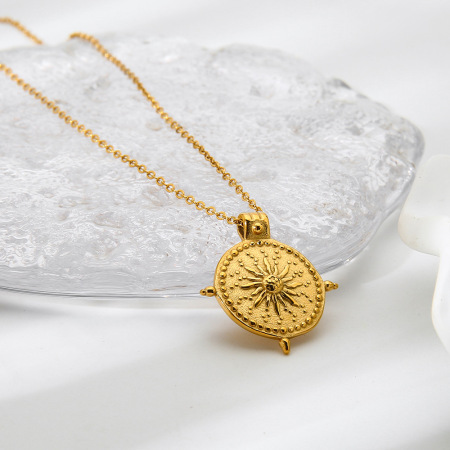 Collier pendentif femme style rétro classique, chaîne soleil, acier inoxydable, étanche et anti-ternissement (1 pièce) 2