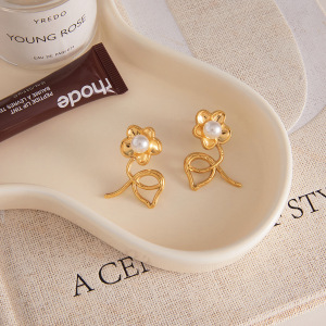 1 Paire De Boucles D'Oreilles Puces Chics À Fleurs En Acier Inoxydable Étanche Couleur Or Pour Femme h5 Image5