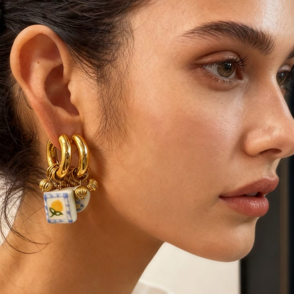 Boucles D'Oreilles Pendantes En Céramique À Motif Fraise Et Cœur (1 Paire) Image2