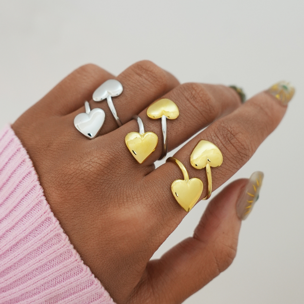 Bague Tendance Pour Femme, En Acier Inoxydable Doré, Avec Un Joli Cœur (1 Pièce). Image4