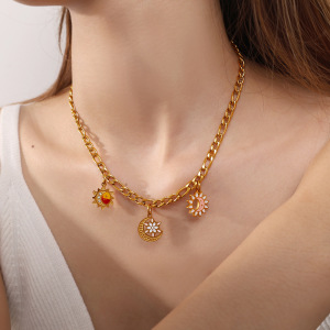 Pendentifs Pour Femmes Sun&Moon En Acier Inoxydable Doré, Étanches Et Anti-Ternissement h5 Image4