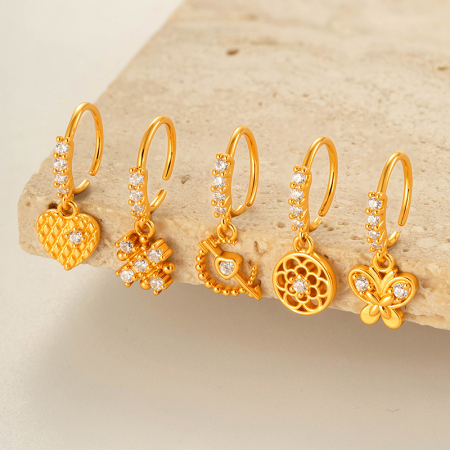 Piercing de nez pour femme Bold Heart, étanche et anti-ternissement, couleur cuivre doré, orné de zircon.
