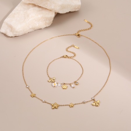 Collier chaîne femme en acier inoxydable, motif floral de vacances, étanche et anti-ternissement, couleur or 2