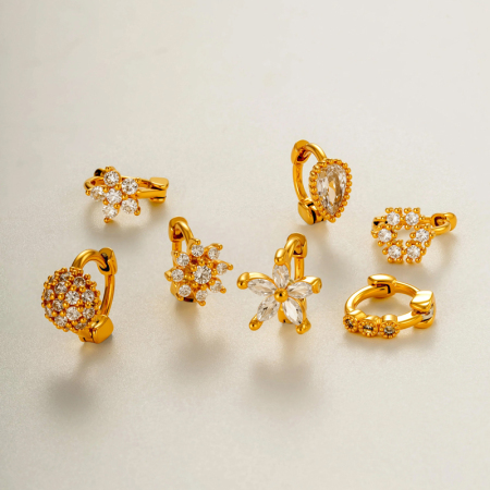 Boucles d'oreilles créoles exquises pour femmes, couleur cuivre doré, ornées de zircon.