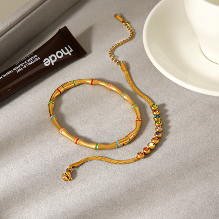 Bracelet pour femme Simple Series Daily Plant en acier inoxydable étanche couleur or avec zircon (1 pièce)