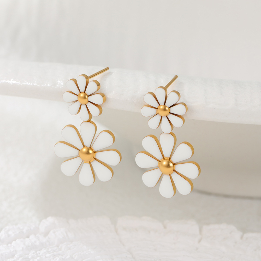 Boucles D'Oreilles Élégantes En Acier Inoxydable, Forme Irrégulière Marguerite, Couleur Or, Imperméables Et Anti-Ternissement Image4