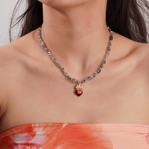 Colliers De Perles Pour Femmes En Forme De Cœur, Ornés De Pierres Naturelles À Surface Texturée Et Couleur Or h5 Image4