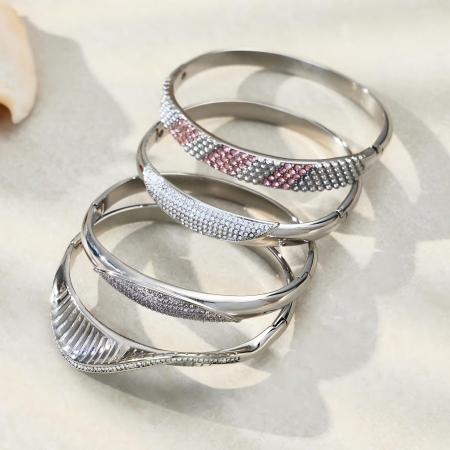 Bracelets pour femmes en acier inoxydable doré uni brillant, imperméables et anti-ternissement 2