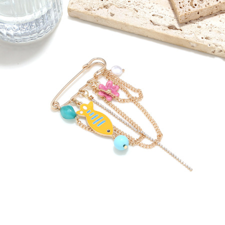 Broche mignonne en alliage en forme de poisson 2