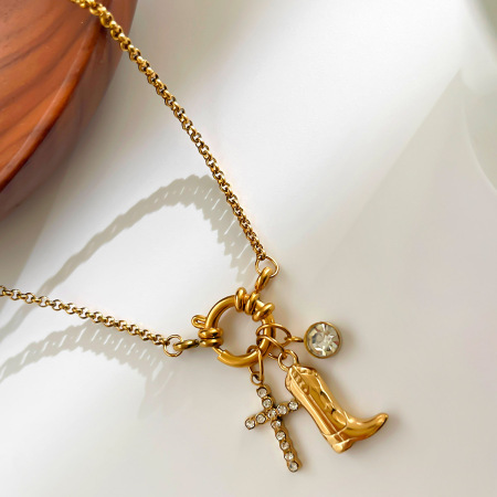 Collier Pendentif Croix En Acier Inoxydable Étanche Couleur Or Avec Strass