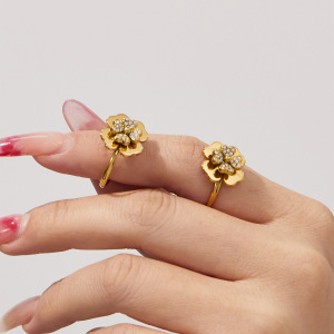 Ensembles De Bijoux Pour Femmes Classic Clover En Acier Inoxydable Doré Avec Zircon, Étanches Et Anti-Ternissement h5 Image3
