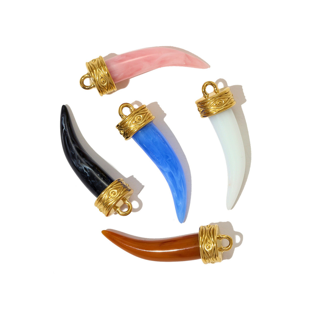 Pendentifs Pour Femmes En Acier Titane Couleur Or, Forme De Dent De Loup Classique Image7