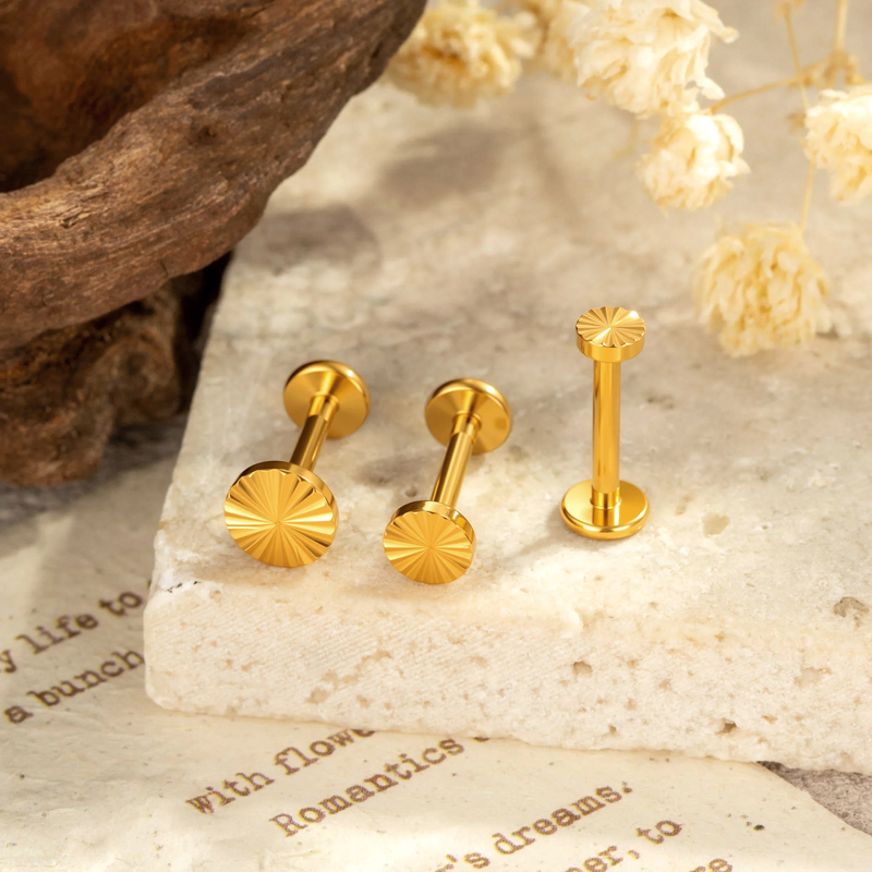 Boucles D'Oreilles Piercing Minimalistes Rondes En Alliage De Titane Couleur Or Astm F136 Pour Femmes Image5