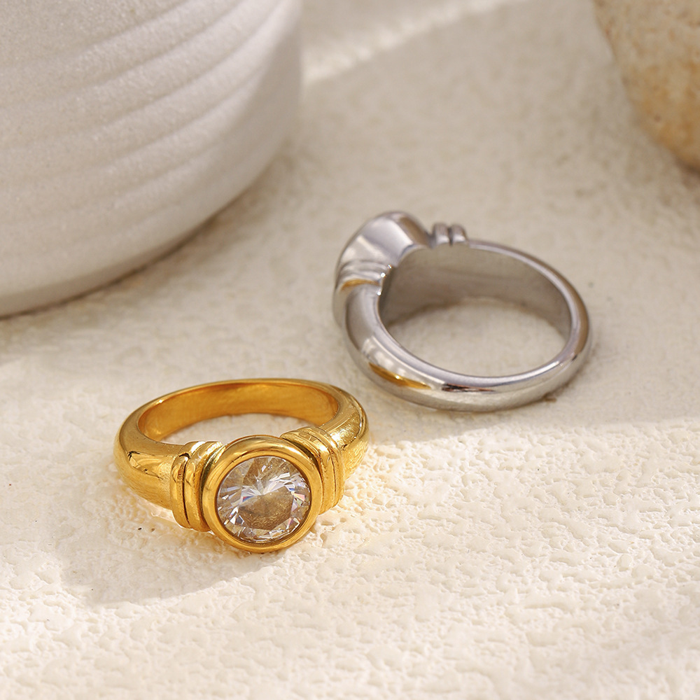 Bague Rétro En Acier Inoxydable Étanche Avec Pierre Précieuse Zircon Image3