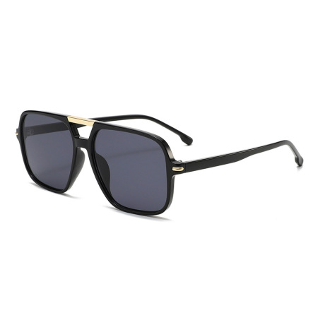 Lunettes de soleil femme à monture large et double pont