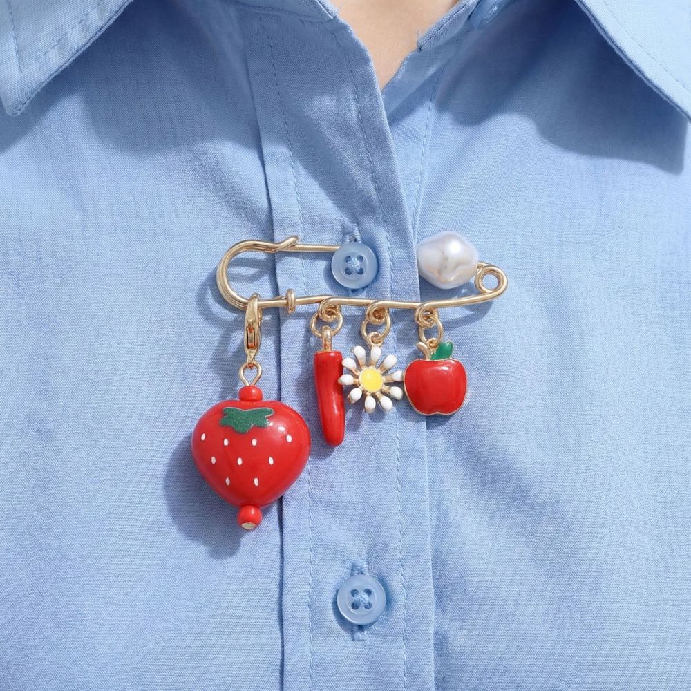 Broche Mignonne En Résine Fraise Image5