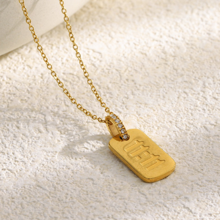 Collier pendentif simple en acier inoxydable étanche couleur or