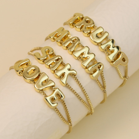 Bracelets à breloques en cuivre avec lettres tendance 2