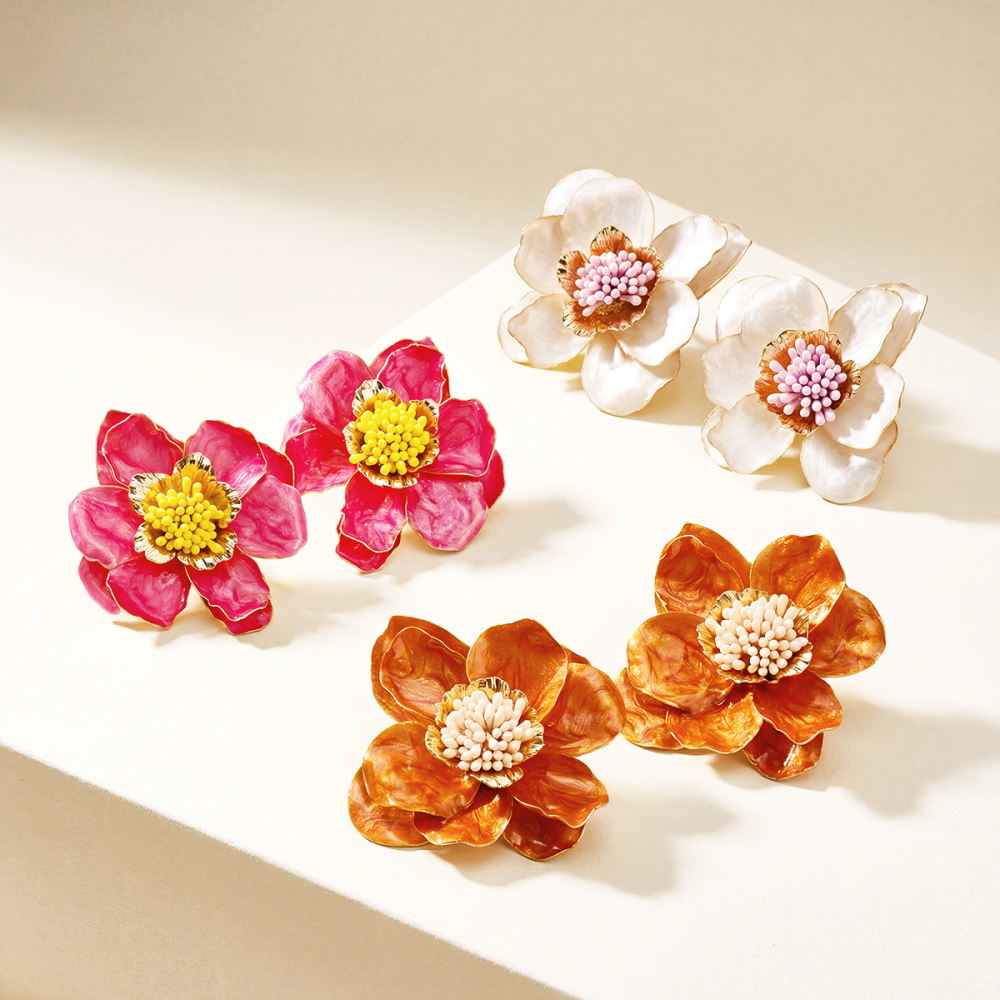 Boucles D'Oreilles Puces En Fer Pour Femme, Motif Camélia, Simples, Romantiques Et Délicates. Image4
