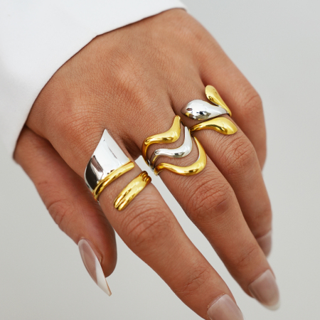 Bague Simple Series Daily Irregular Shape Lines en acier inoxydable étanche couleur or