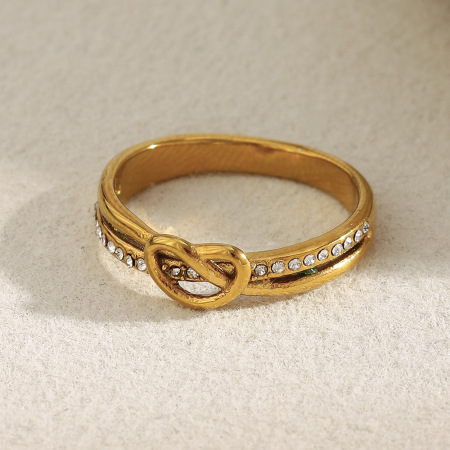 Bague minimaliste en acier inoxydable étanche couleur or, en forme de cœur 2
