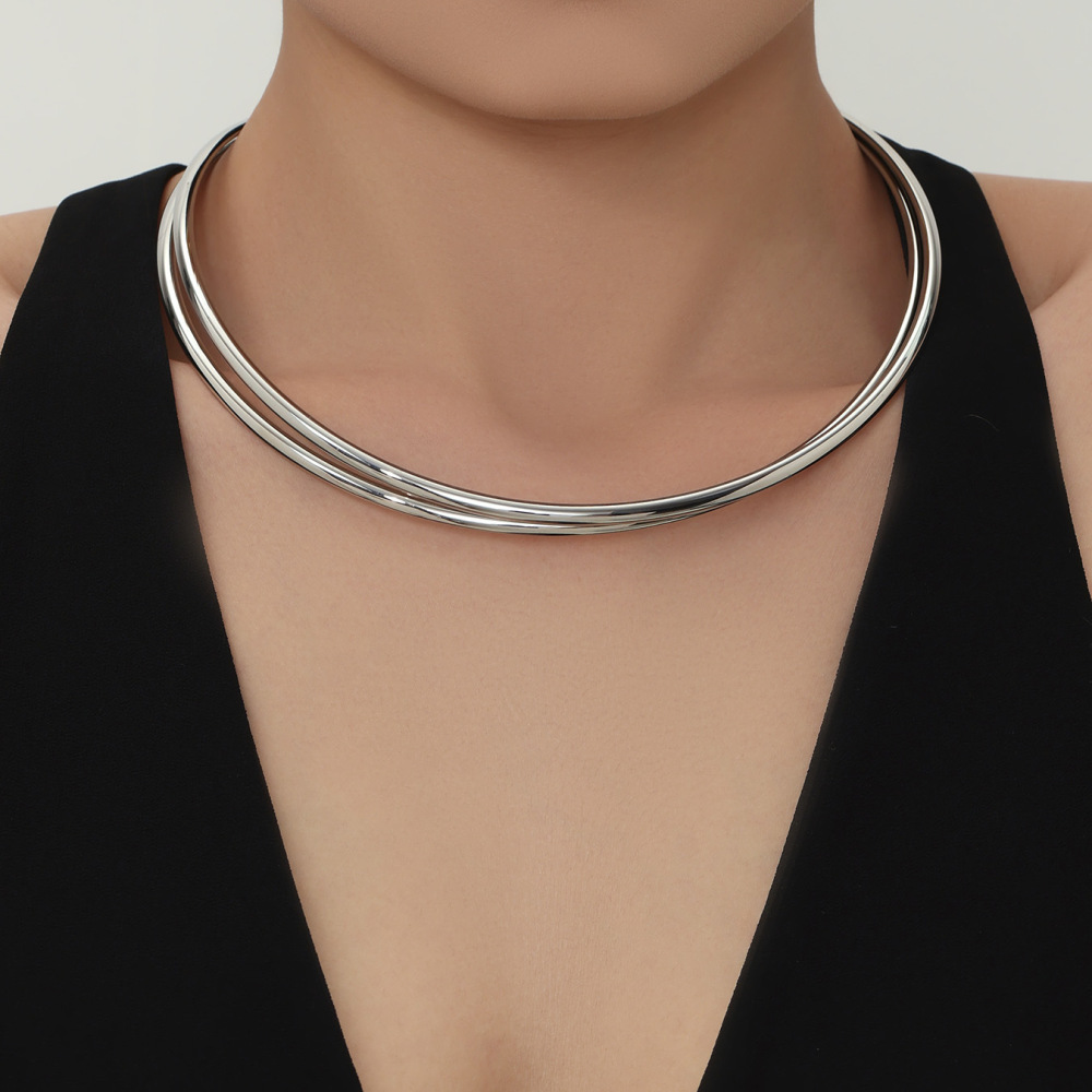 Collier Ras-De-Cou Minimaliste Incurvé En Acier Inoxydable Doré, Imperméable Et Anti-Ternissement Pour Femme Image3