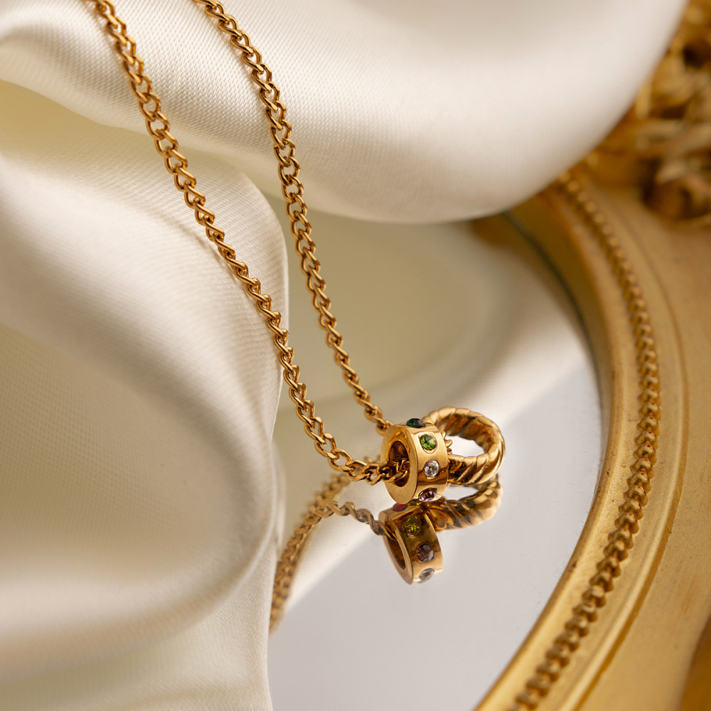Collier Pendentif Discret Pour Femme, En Acier Inoxydable Doré, Imperméable Et Anti-Ternissement. Image3