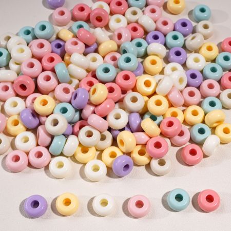 Perles d'espacement rondes mignonnes en acrylique de la série Simple