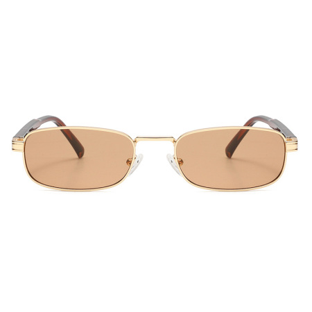 Lunettes de soleil femme élégantes et polyvalentes, au style urbain raffiné 2