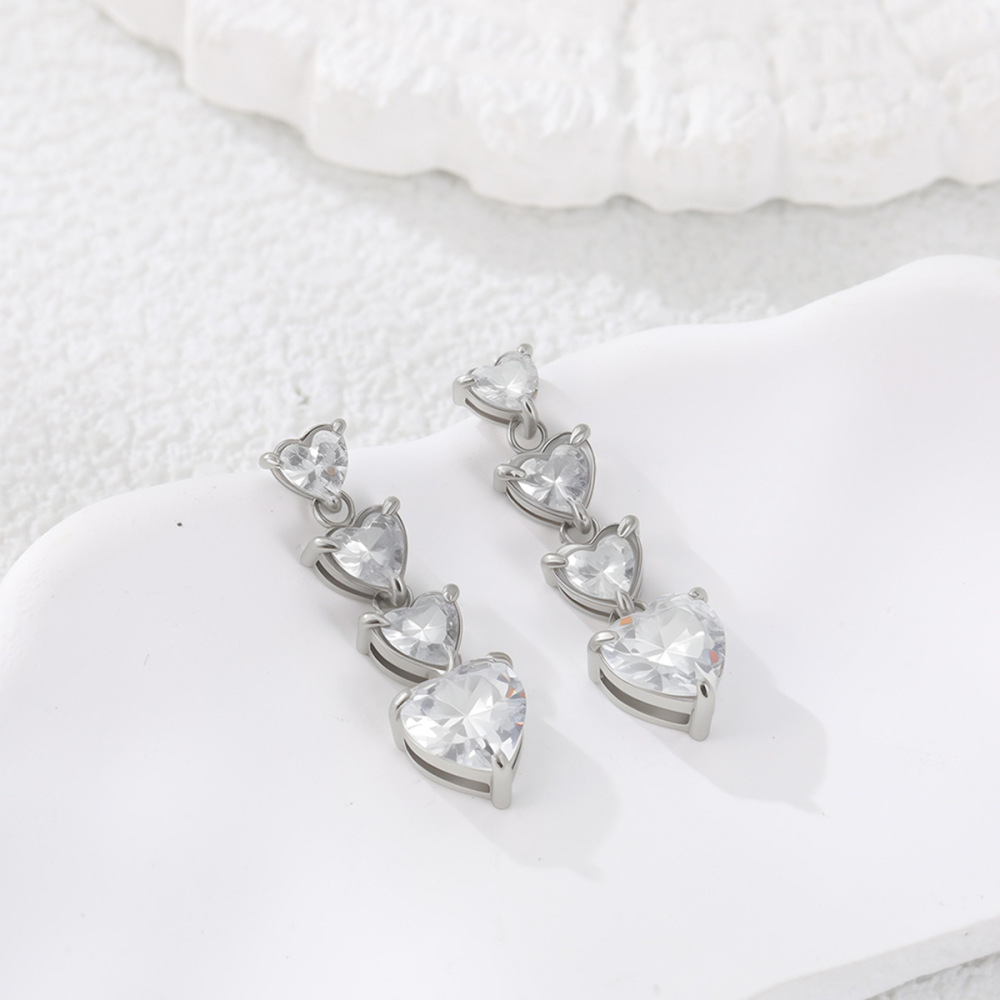 Boucles D'Oreilles Pendantes Pour Femme En Or 18 Carats, En Forme De Cœur, Avec Pompon Et Zircone Cubique, Collection Light Luxury Series Image4