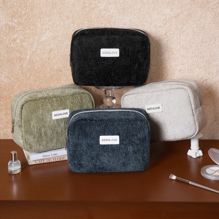 Trousse de maquillage unie et simple