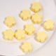 Motif de fleur de prunier plate, 22 x 14 mm, ouverture d'environ 6,5 mm, jaune milkshake, 1 pièce/paquet Image14