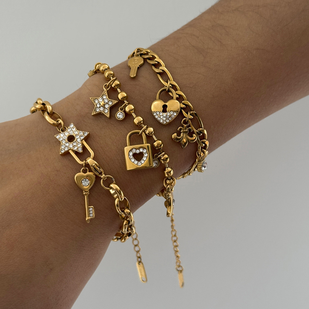 Bracelets À Breloques Pour Femmes, Style Key&Lock, En Acier Inoxydable, Étanches Et Anti-Ternissement, Couleur Or. Image5