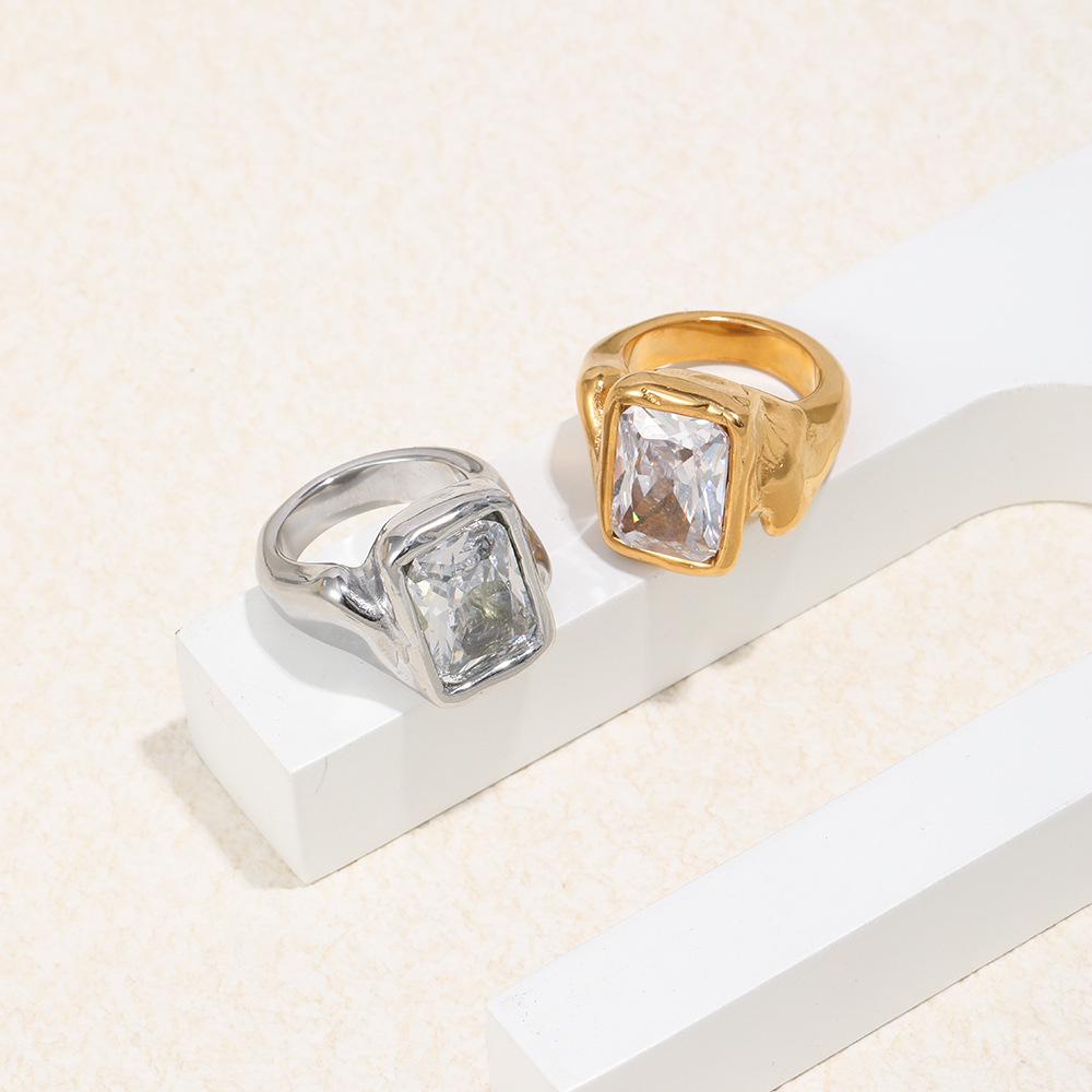 Bague Étanche En Acier Inoxydable Et Zircon Carré Image4